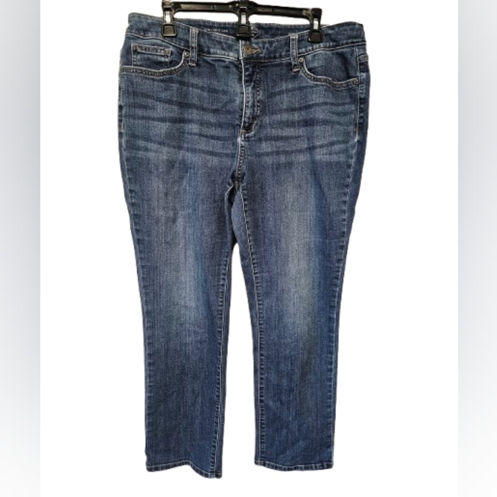 St. John's Bay Classic Blue Straight Leg Denim Jeans Women's Size 16